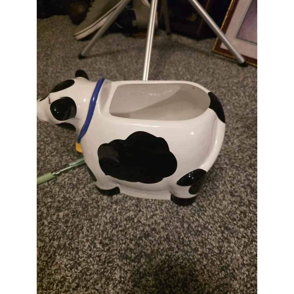 Cow Cookie Jar With Rooster Lid. Small Chip On Lid And Some Red Has Rubbed Off.